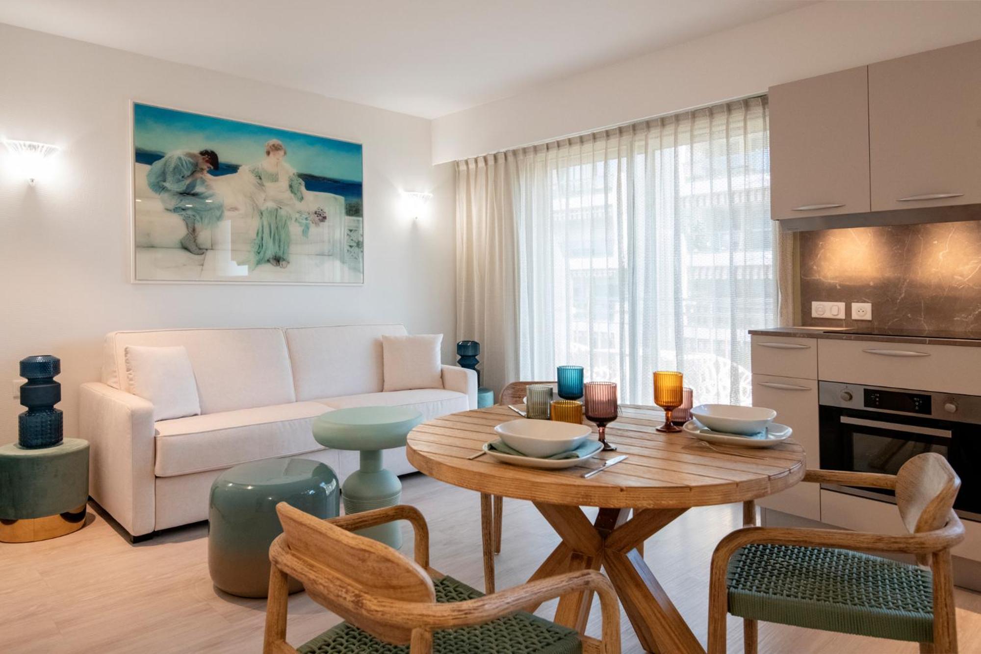 Residence Hoteliere Chambord Au Coeur De Menton - Entierement Renovee Eksteriør bilde