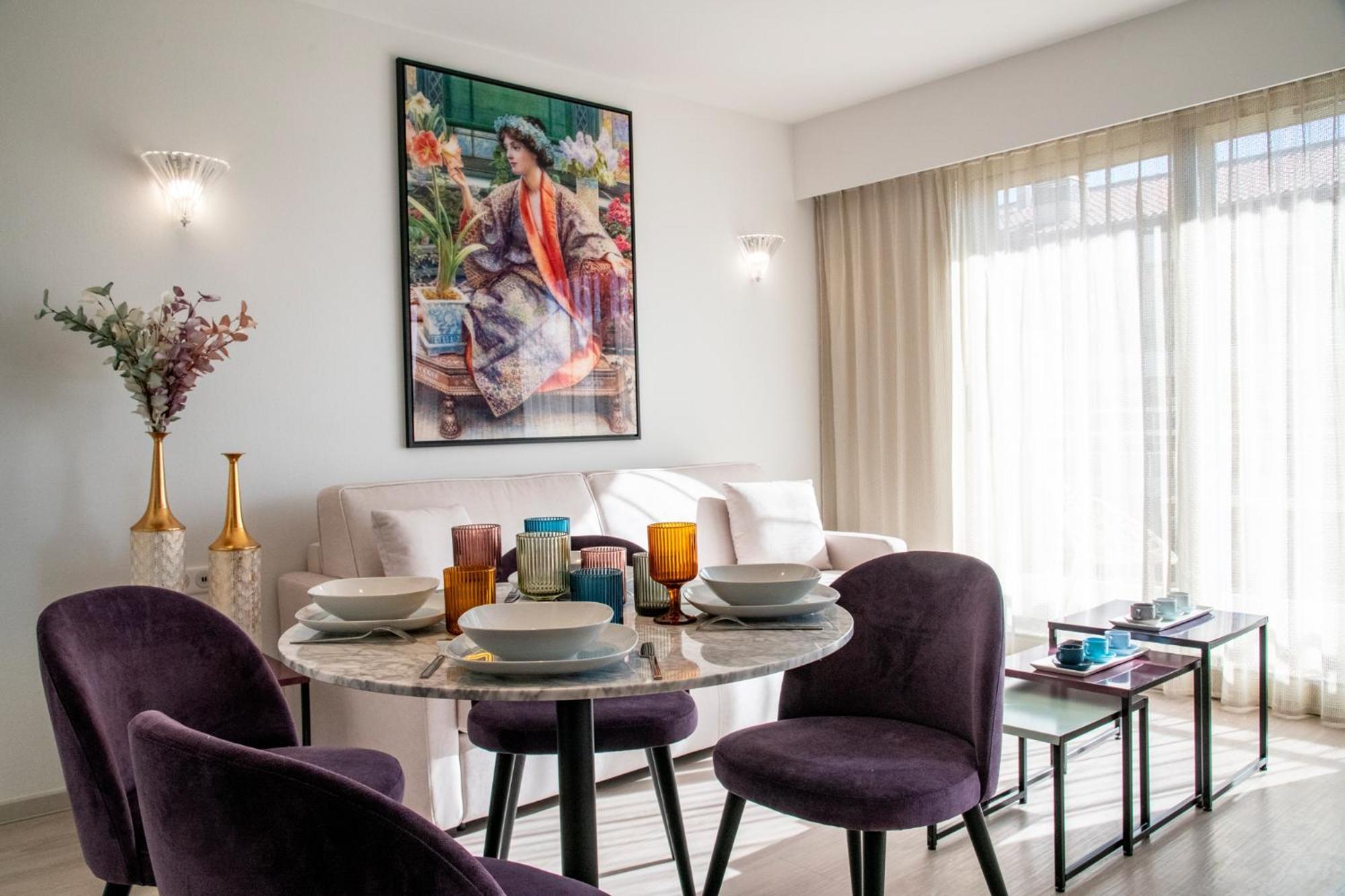 Residence Hoteliere Chambord Au Coeur De Menton - Entierement Renovee Eksteriør bilde