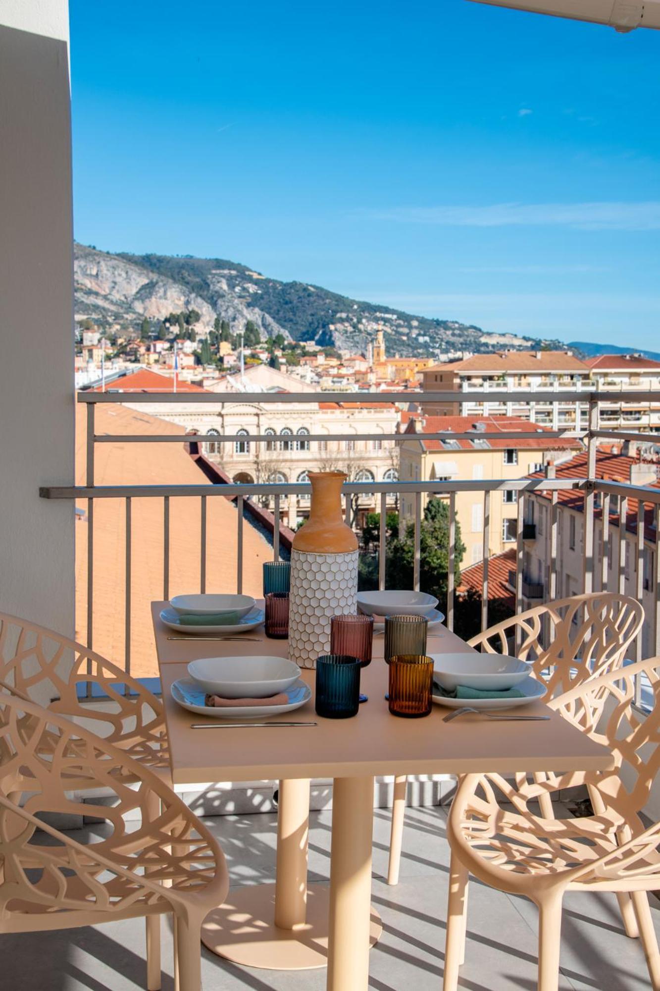 Residence Hoteliere Chambord Au Coeur De Menton - Entierement Renovee Eksteriør bilde