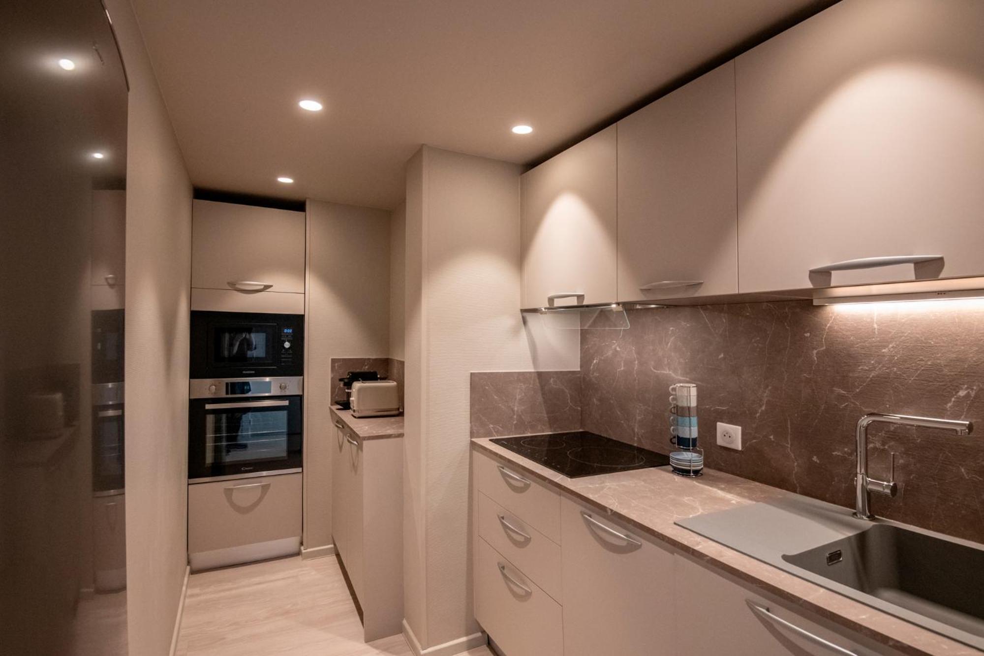 Residence Hoteliere Chambord Au Coeur De Menton - Entierement Renovee Eksteriør bilde