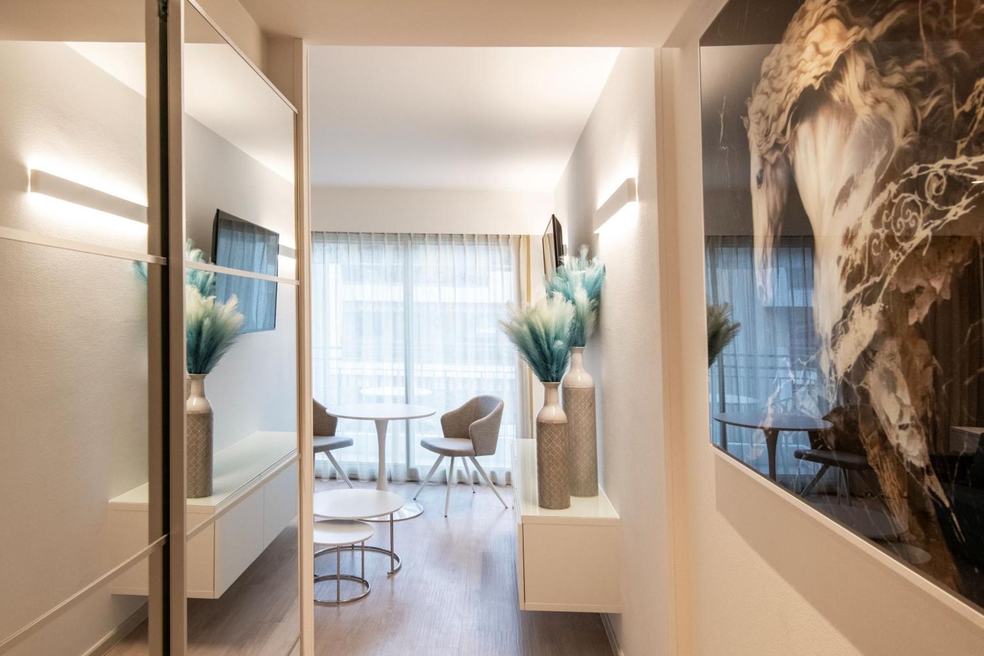 Residence Hoteliere Chambord Au Coeur De Menton - Entierement Renovee Eksteriør bilde